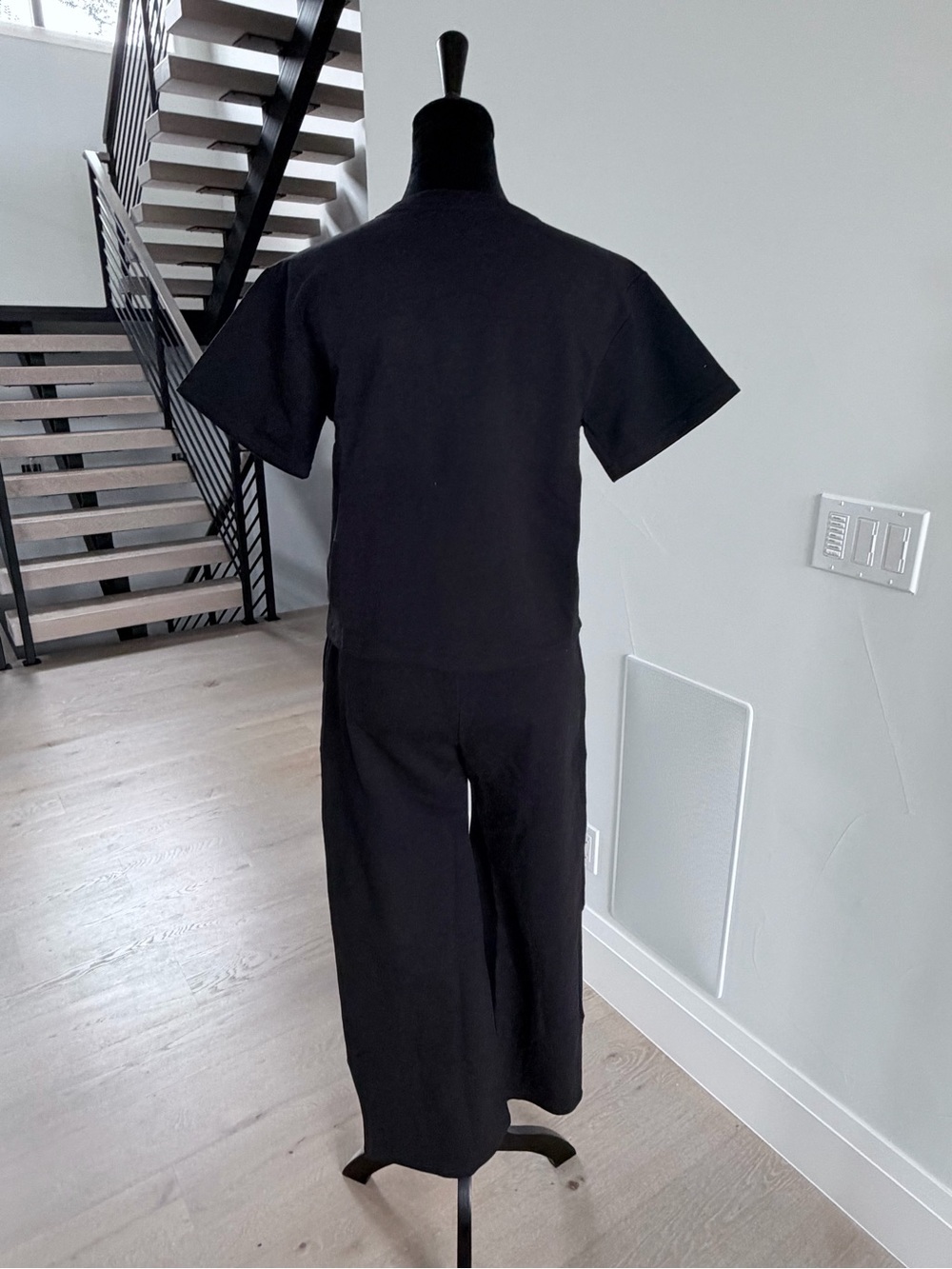 Black Wide-Leg Logo Pants and Tee Set size S - Picture 5 of 5